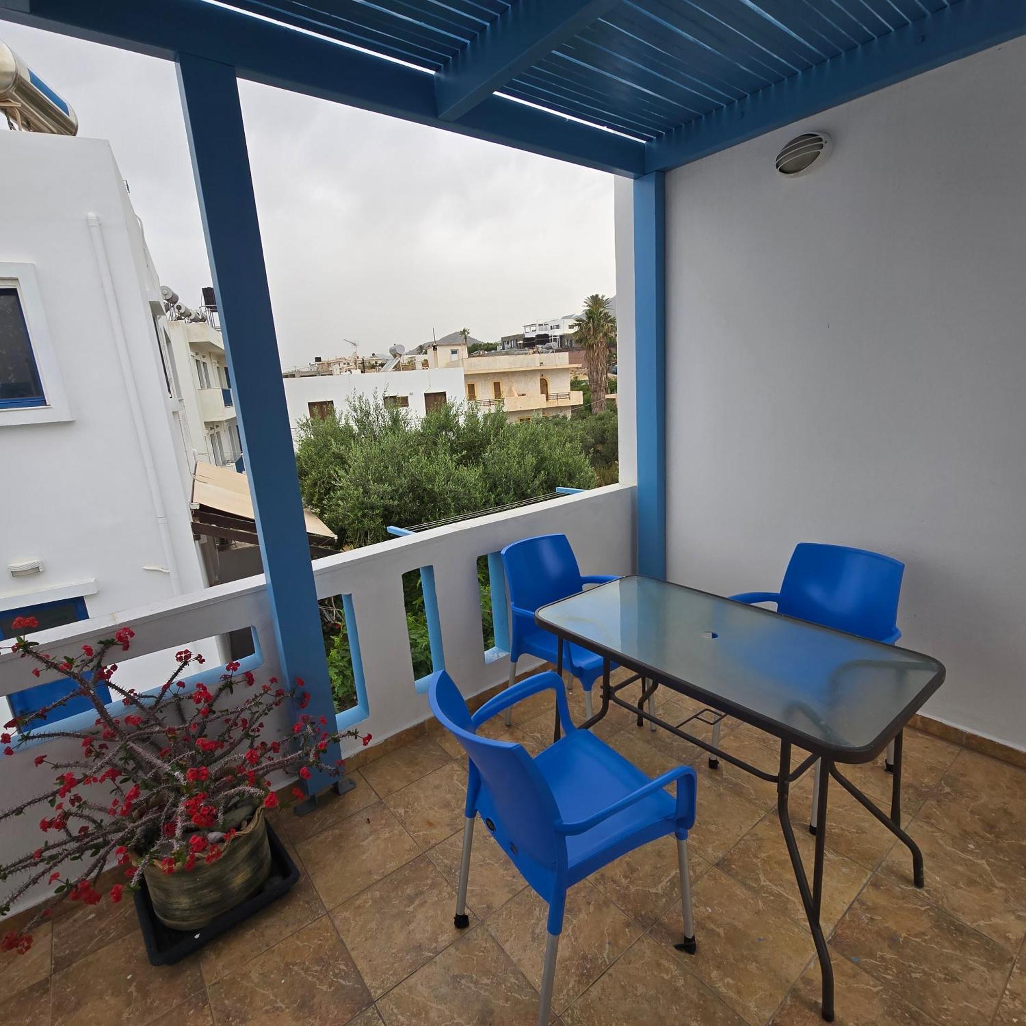 Soula Appartments Makrýgialos Rum bild